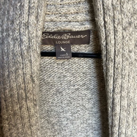 Eddie Bauer Gray Women's Sweater - Picture 3 of 3